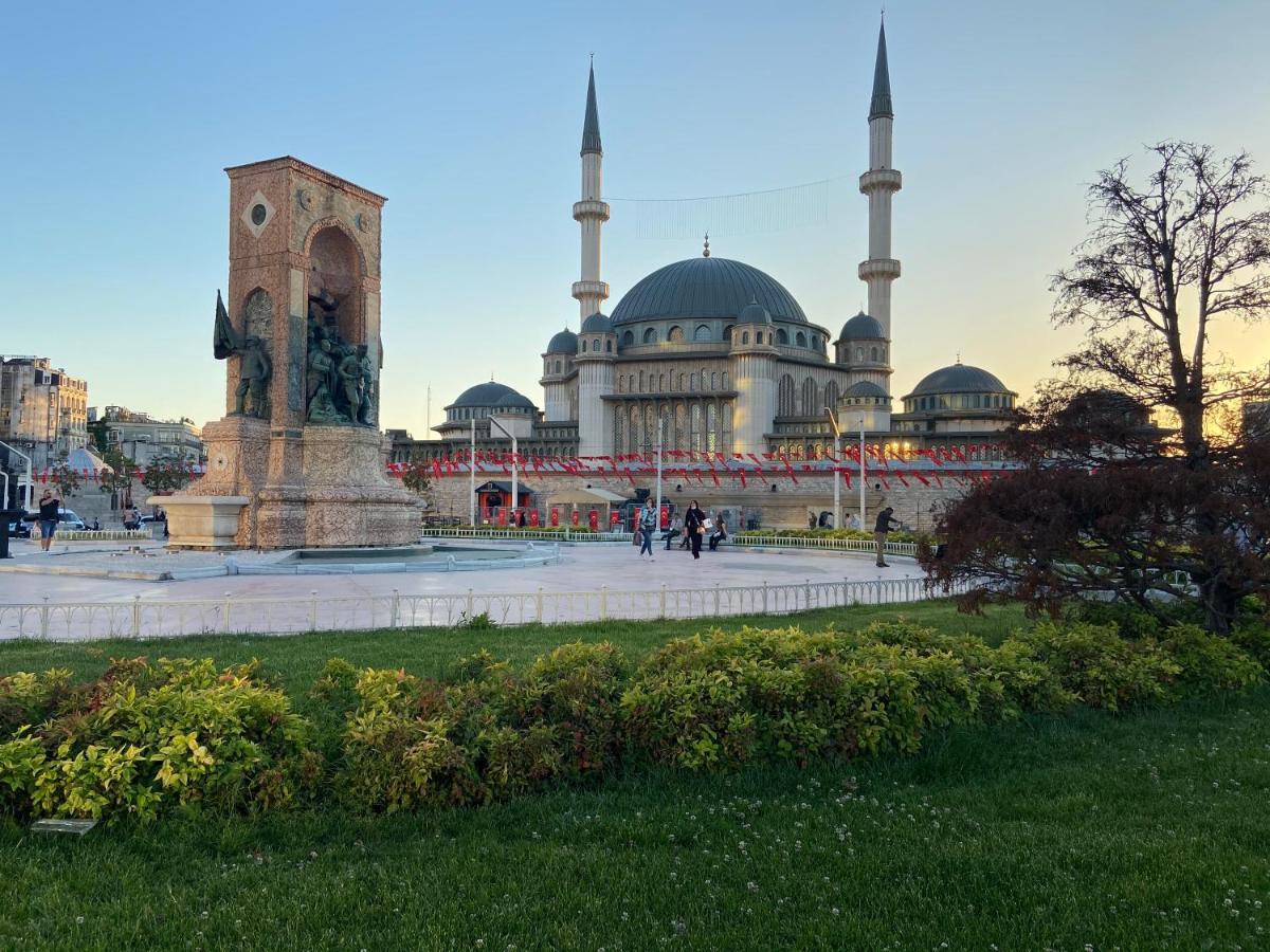 Royalstar Taksim Family Suites Isztambul Kültér fotó